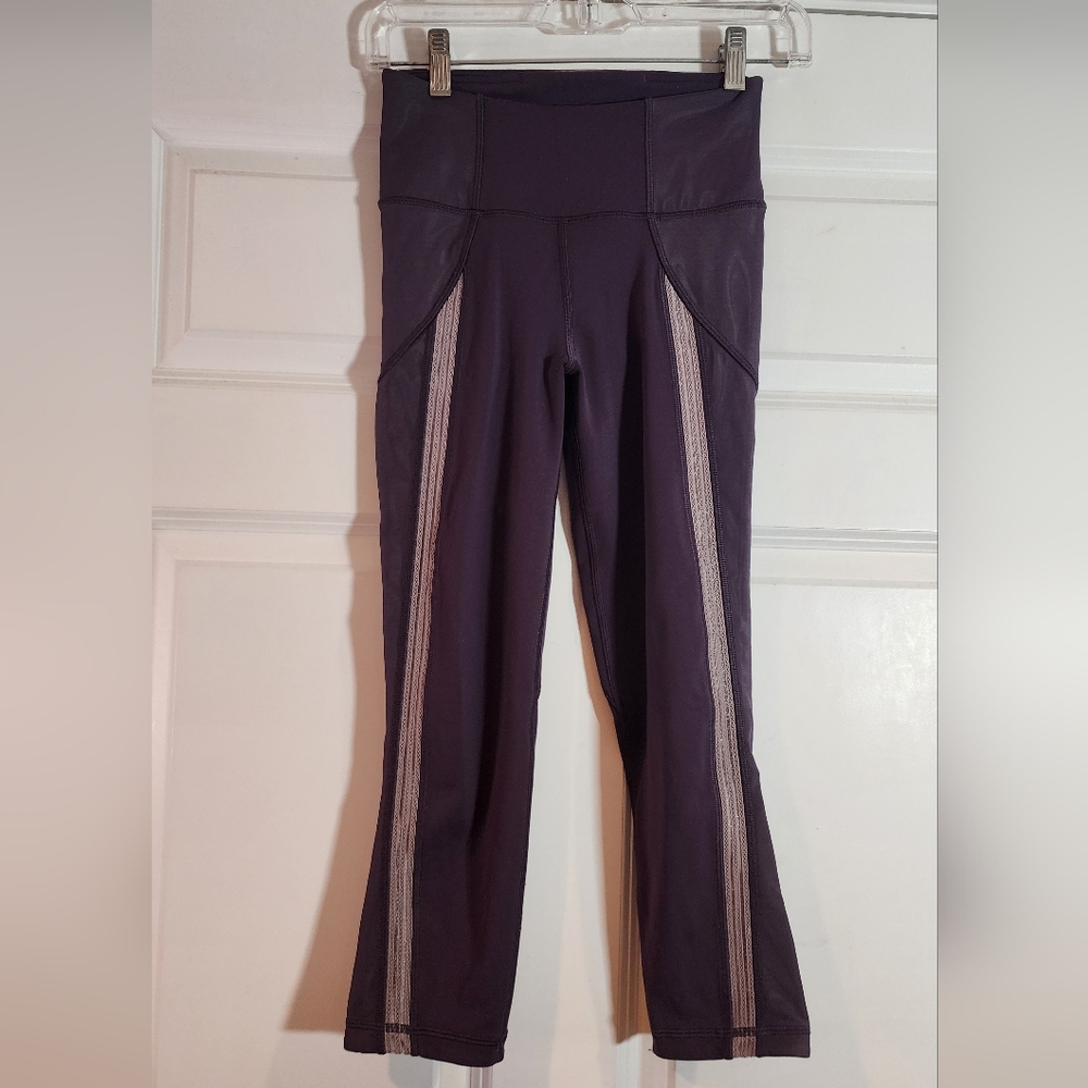 Lululemon Purple Power Lines Crop Leggings 21in Inseam Size 4